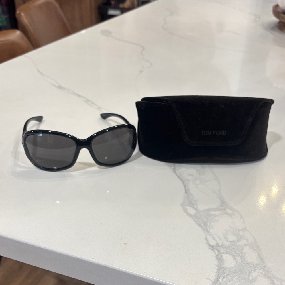Tom Ford Jennifer Sunglasses Black